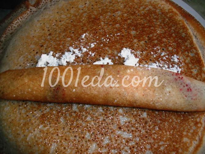 Блинный пирог Улитка с творожным кремом и вишневым желе: рецепт с пошаговым фото - Шаг №9