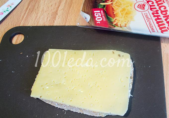 Бутерброд детский Мобильник: рецепт с пошаговым фото - Шаг №3