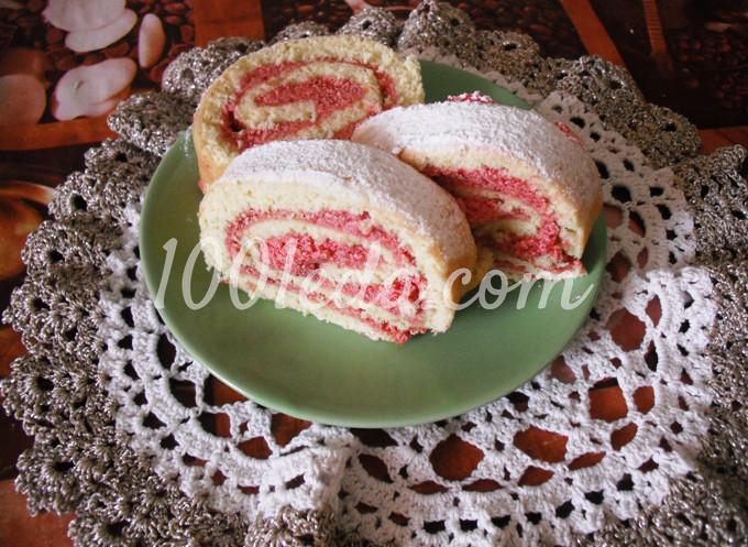 Бисквитный рулет с ягодным масляным кремом: рецепт с пошаговым фото