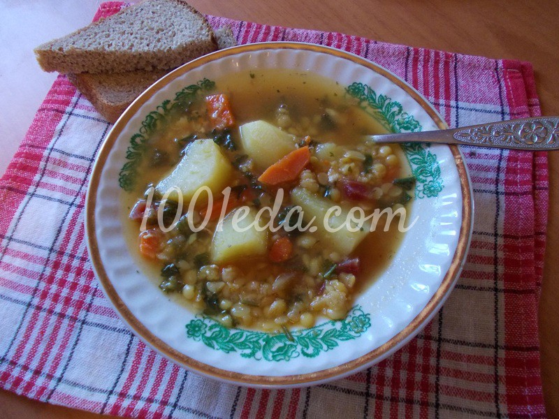 Постный гороховый суп со свеклой
