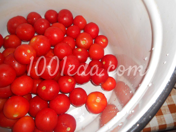 Фаршированные малосольные помидоры: рецепт с пошаговым фото - Шаг №4