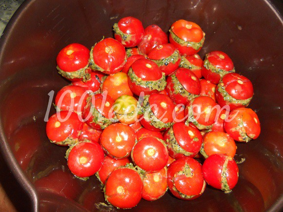 Фаршированные малосольные помидоры: рецепт с пошаговым фото - Шаг №6