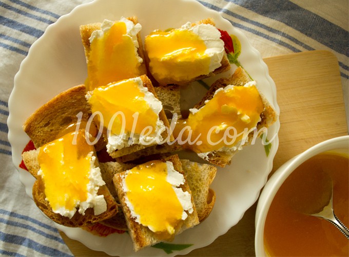 Греночки с домашним сливочным сыром и мандариновым вареньем на завтрак: рецепт с пошаговым фото