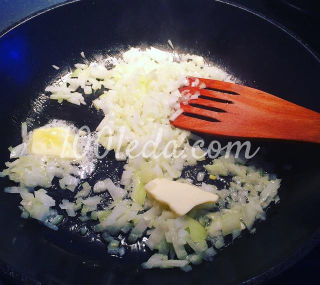Картофельная бабка с курицей и грибами в глиняном горшочке: рецепт с пошаговым фото - Шаг №1