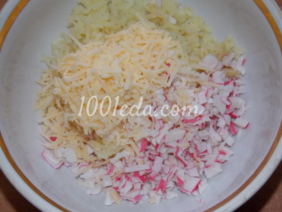 Котлетки картофельно-крабовые с сыром: рецепт с пошаговым фото - Шаг №3