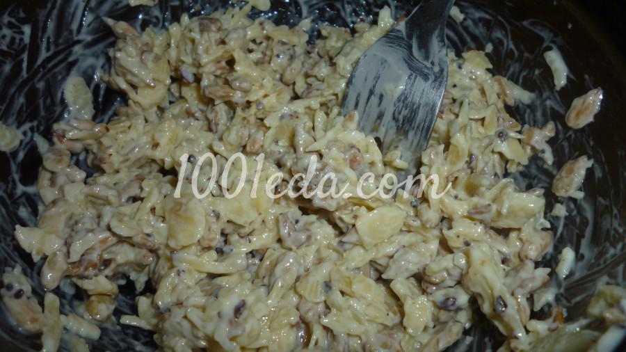 Курица, маринованная в вишне, под сыром с семечками: рецепт с пошаговым фото - Шаг №10