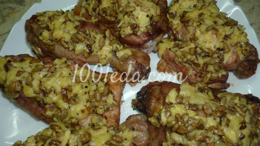 Курица, маринованная в вишне, под сыром с семечками: рецепт с пошаговым фото - Шаг №12