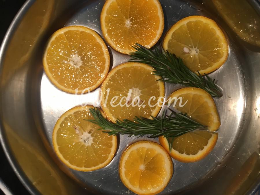 Куриные бёдра на апельсинах с кус-кусом: рецепт с пошаговым фото - Шаг №1