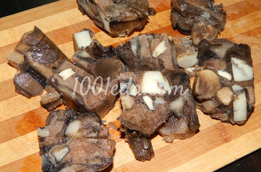 Макароны с грибно-баклажановым соусом со вкусом копченостей: рецепт с пошаговым фото - Шаг №2