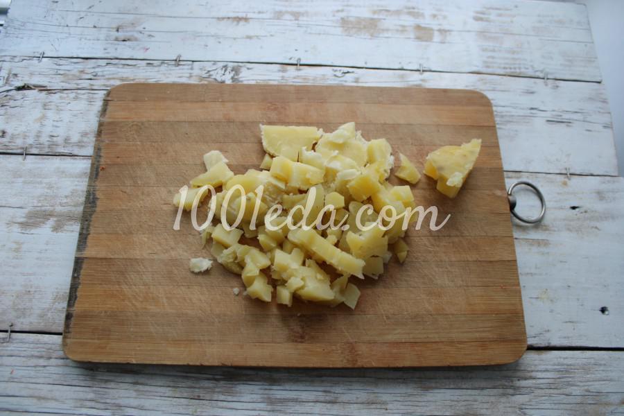 Мясной салат с маринованными огурцами: пошаговый с фото - Шаг №2 Мясной салат с маринованными огурцами: пошаговый с фото - Шаг №2