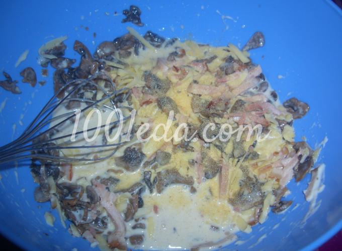 Открытый дрожжевой пирог с грибами и беконом: рецепт с пошаговым фото - Шаг №7