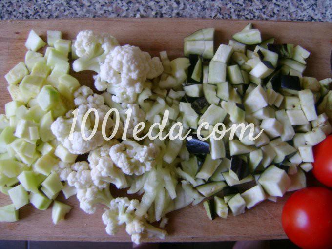 Овощная запеканка с баклажанами и цветной капустой: рецепт с пошаговым фото - Шаг №1