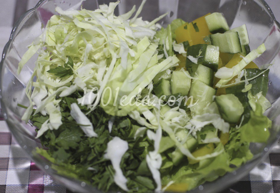 Овощной салат с перепелиными яйцами и двумя заправками: рецепт с пошаговым фото - Шаг №1