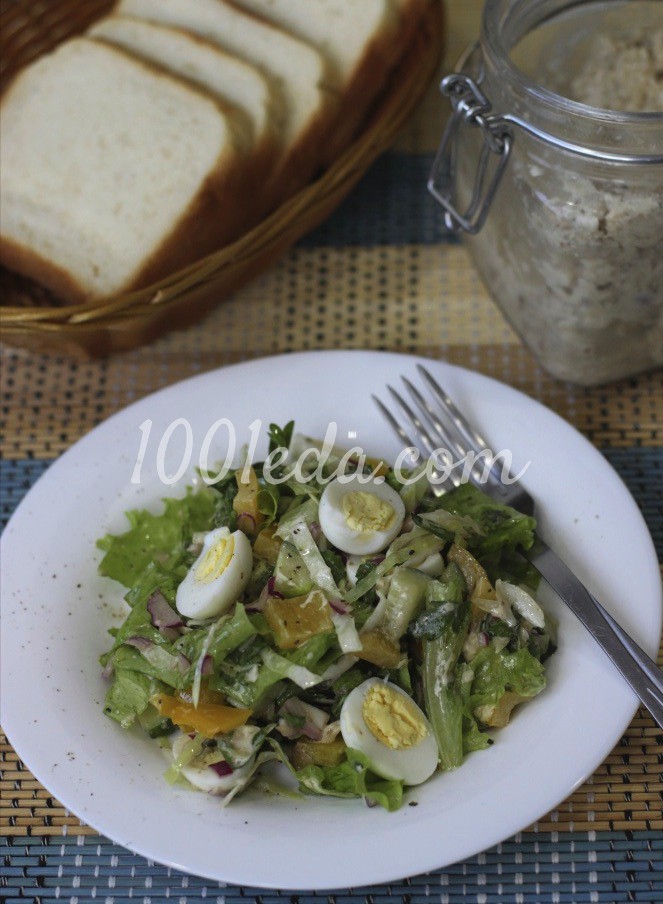 Овощной салат с перепелиными яйцами и двумя заправками: рецепт с пошаговым фото - Шаг №5