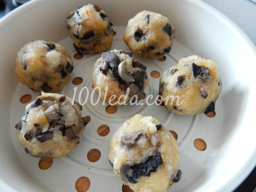 Паровые картофельные кнедлики с грибами: рецепт с пошаговым фото - Шаг №5