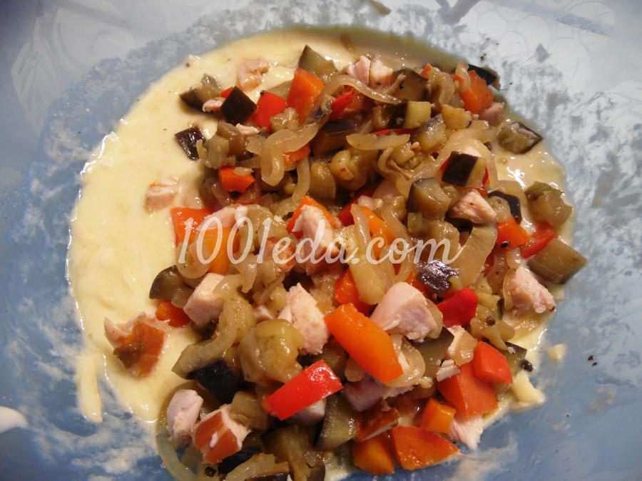 Пирог на картофельном тесте с курицей, баклажаном и перцем: рецепт с пошаговым фото - Шаг №6