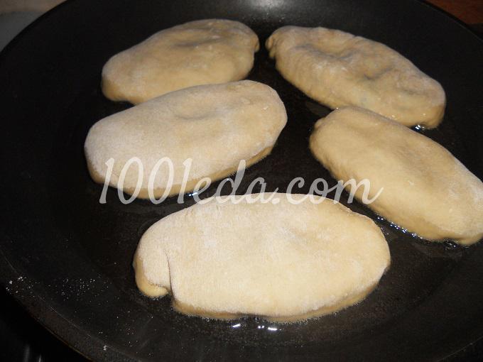 Постные жареные пирожки с картошкой: рецепт с пошаговым фото - Шаг №8