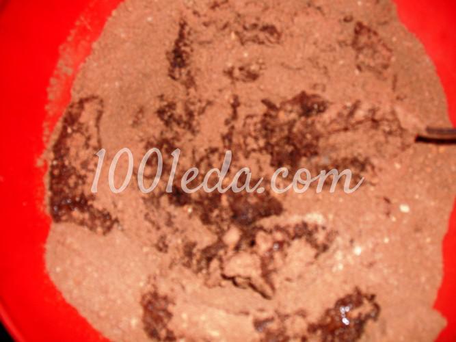 Постный сухарный шоколадный рулет с вишней без выпечки: рецепт с пошаговым фото- Шаг №5