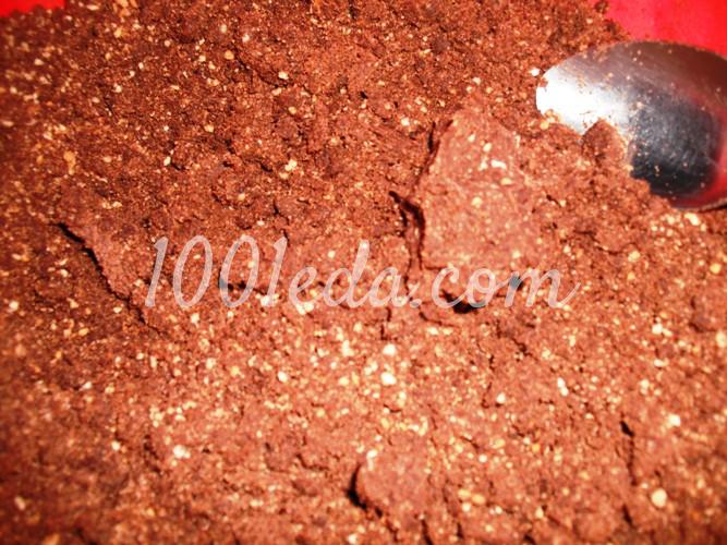 Постный сухарный шоколадный рулет с вишней без выпечки: рецепт с пошаговым фото- Шаг №6