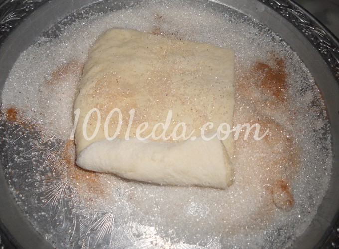 Простые и вкусные булочки из дрожжевого теста: рецепт с пошаговым фото - Шаг №6
