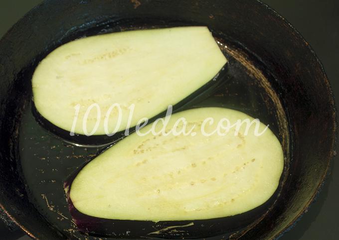 Рулетики из баклажанов со сливочным сыром и помидорами: рецепт с пошаговым фото - Шаг №4