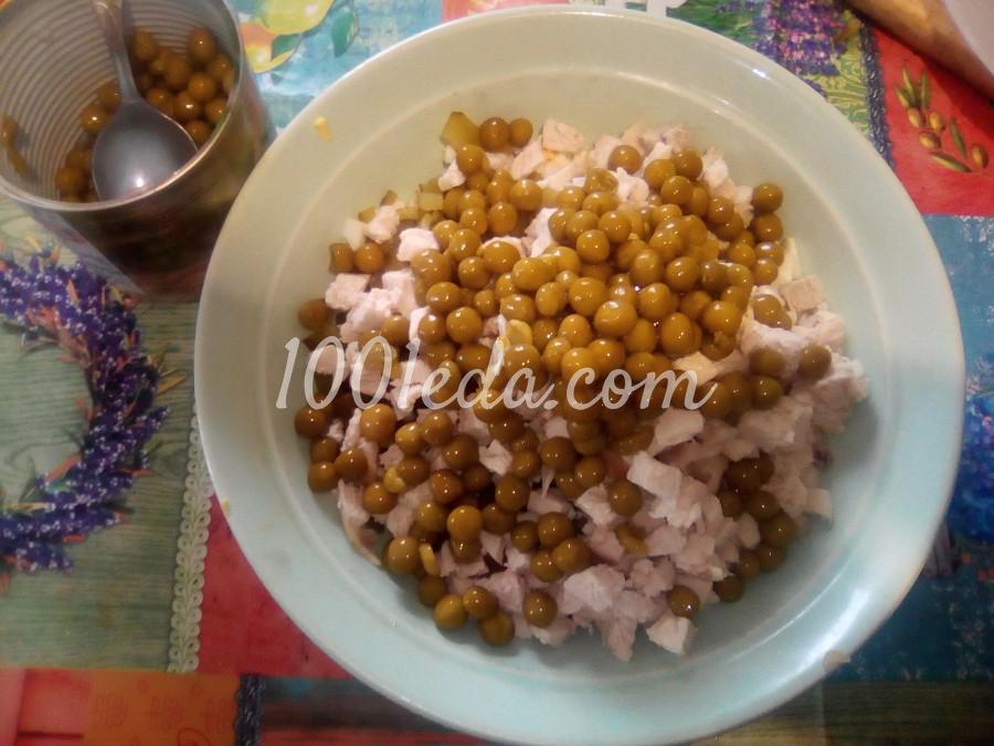 Салат Оливье без картофеля и моркови: пошаговый с фото - Шаг №5 Салат Оливье без картофеля и моркови: пошаговый с фото - Шаг №5