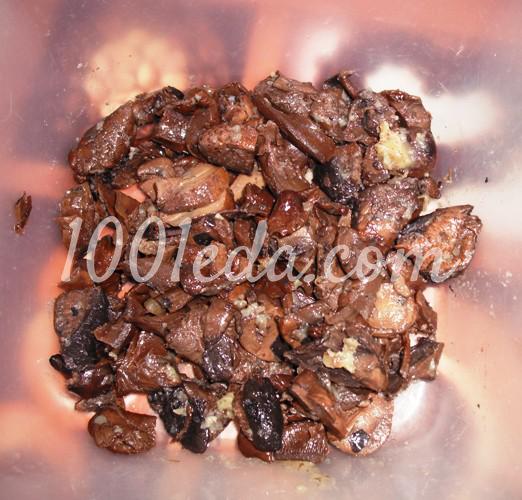 Салат с куриной печенью и грибами: рецепт с пошаговым фото - Шаг №9