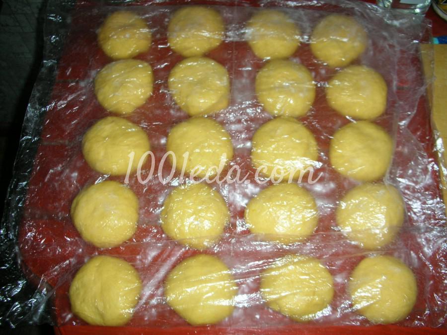 Сладкие пирожки на тыквенном сдобном дрожжевом тесте: рецепт с пошаговым фото - Шаг №5