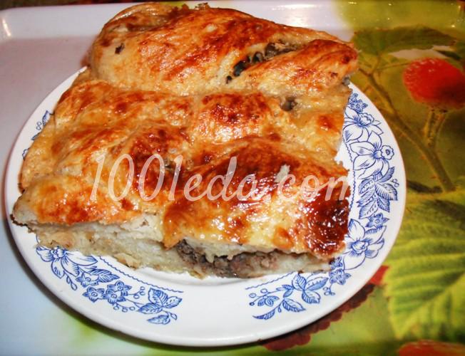 Слоеный дрожжевой пирог с мясом и сливочной корочкой: рецепт с пошаговым фото - Шаг №18