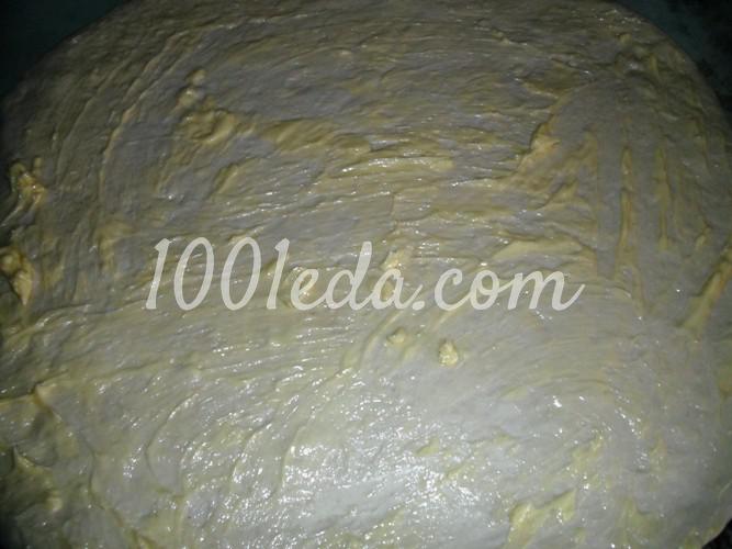 Слоеный дрожжевой пирог с мясом и сливочной корочкой: рецепт с пошаговым фото - Шаг №4