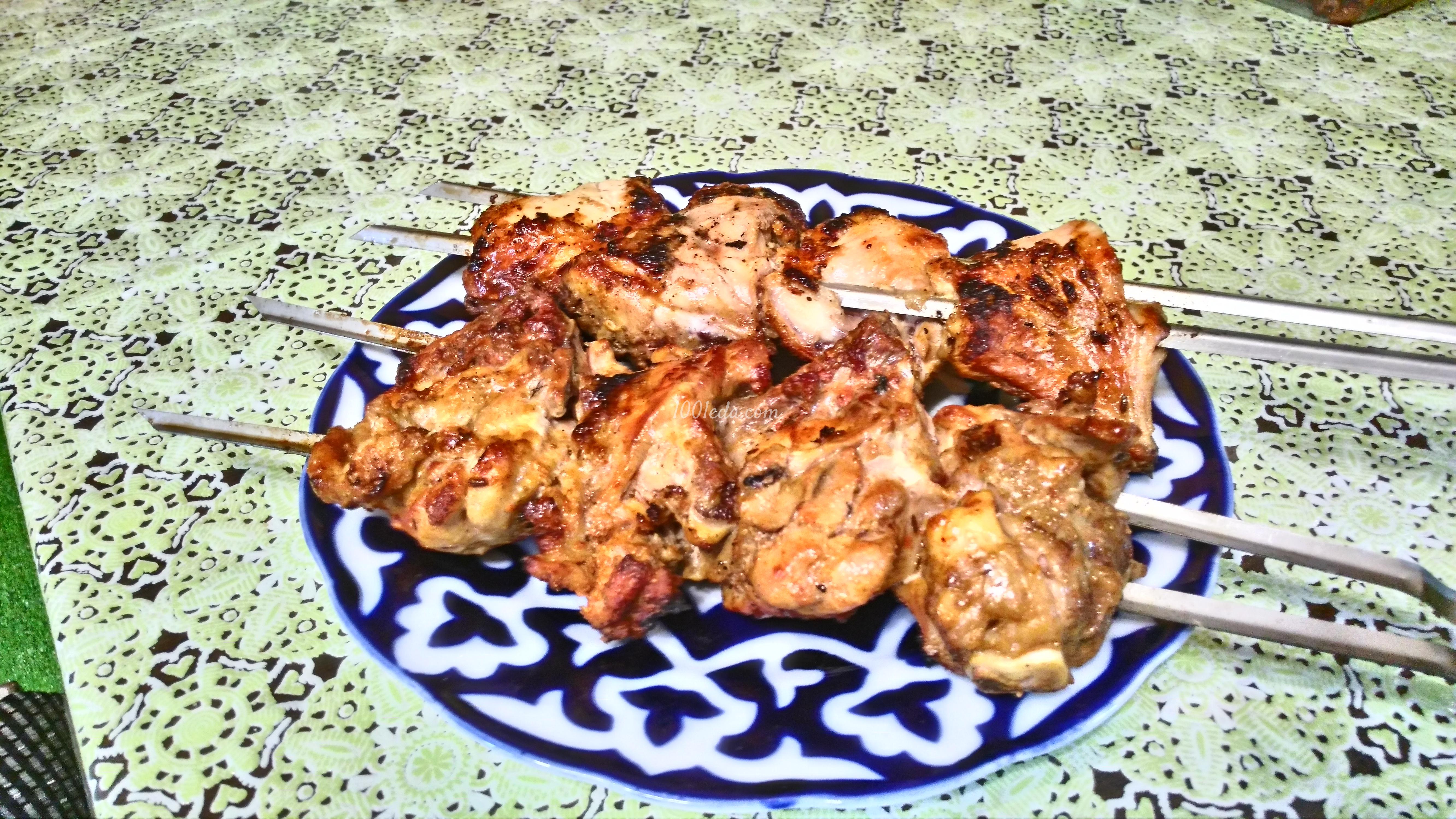 Сочный шашлык из куриных бёдрышек: рецепт с пошаговым фото - Шаг №5