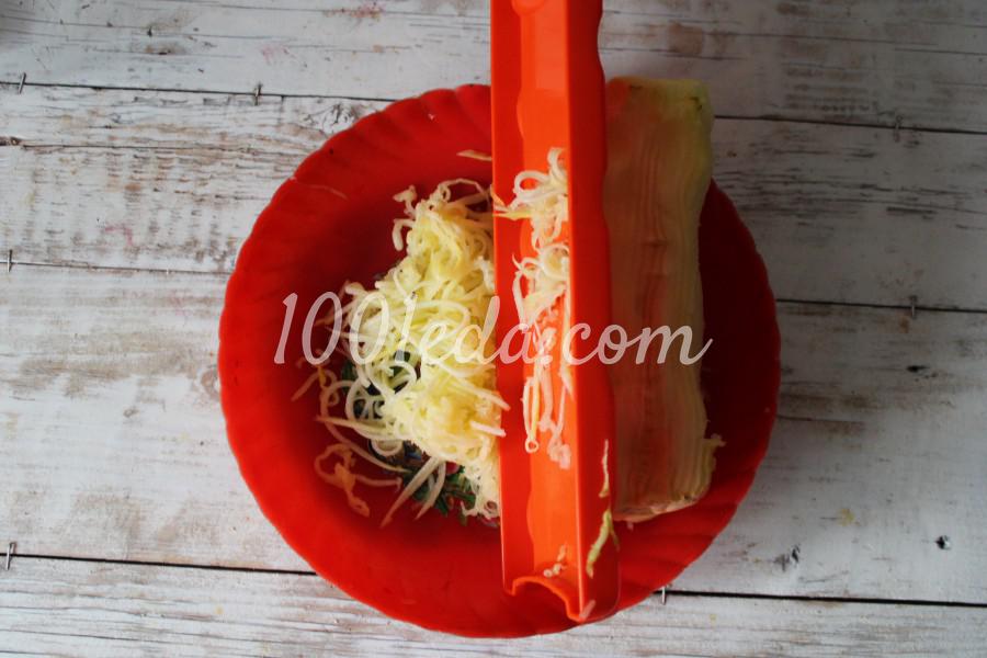 Спагетти из кабачка с сыром и чесноком: пошаговый с фото - Шаг №2 Спагетти из кабачка с сыром и чесноком: пошаговый с фото - Шаг №2