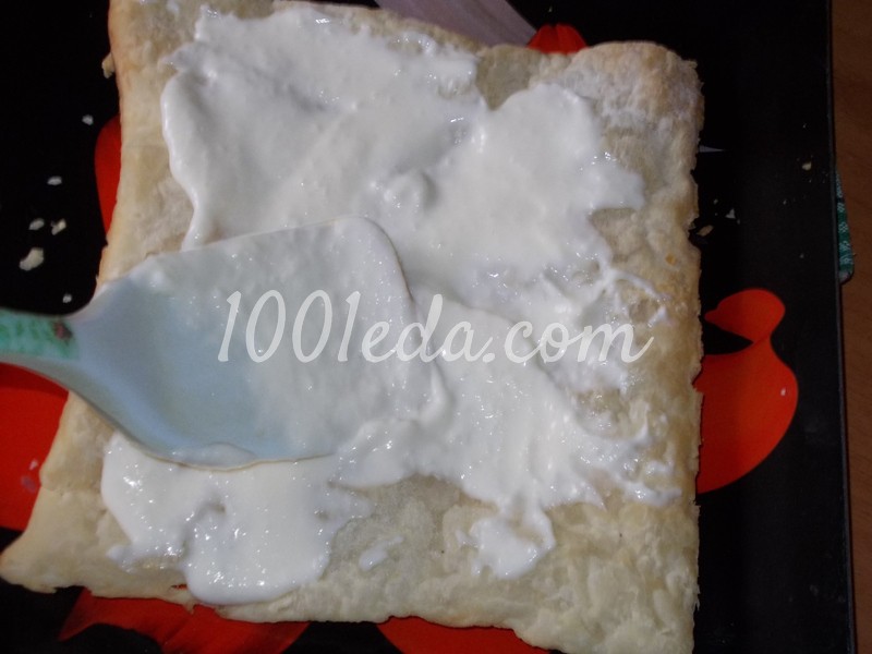 Торт Наполеон из готового слоёного теста: рецепт с пошаговым фото - Шаг №6