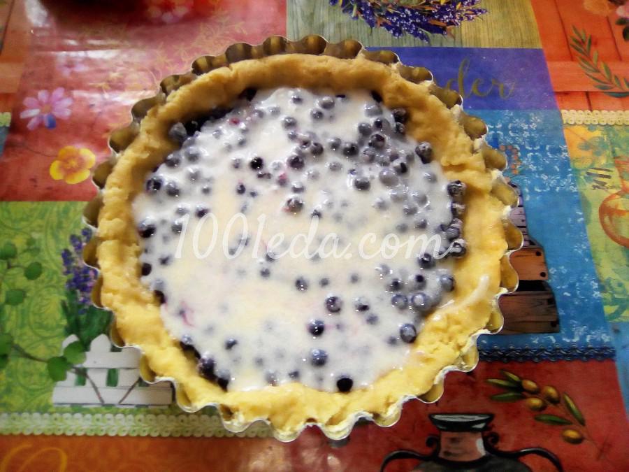 Вкусный пирог с черникой и сметанной заливкой: пошаговый с фото - Шаг №13 Вкусный пирог с черникой и сметанной заливкой: пошаговый с фото - Шаг №13