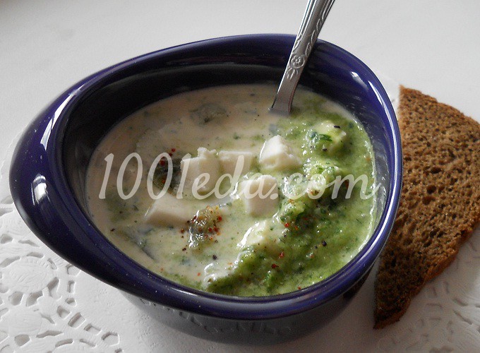 Холодный огуречный суп с киви и петрушкой - Шаг №3