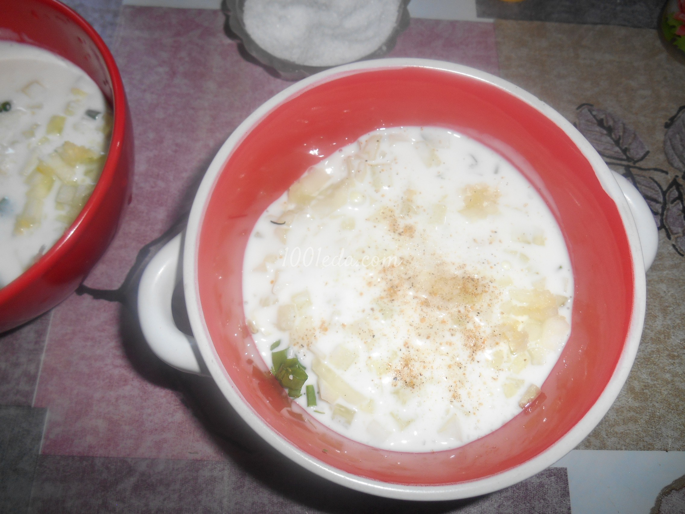 Холодный суп с зеленью и огурцом на кефире - Шаг №5