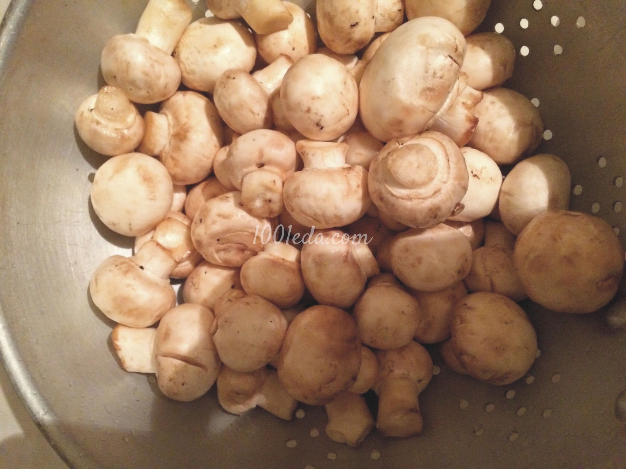 Хрустящие маринованные грибочки: рецепт с пошаговым фото - Шаг №1