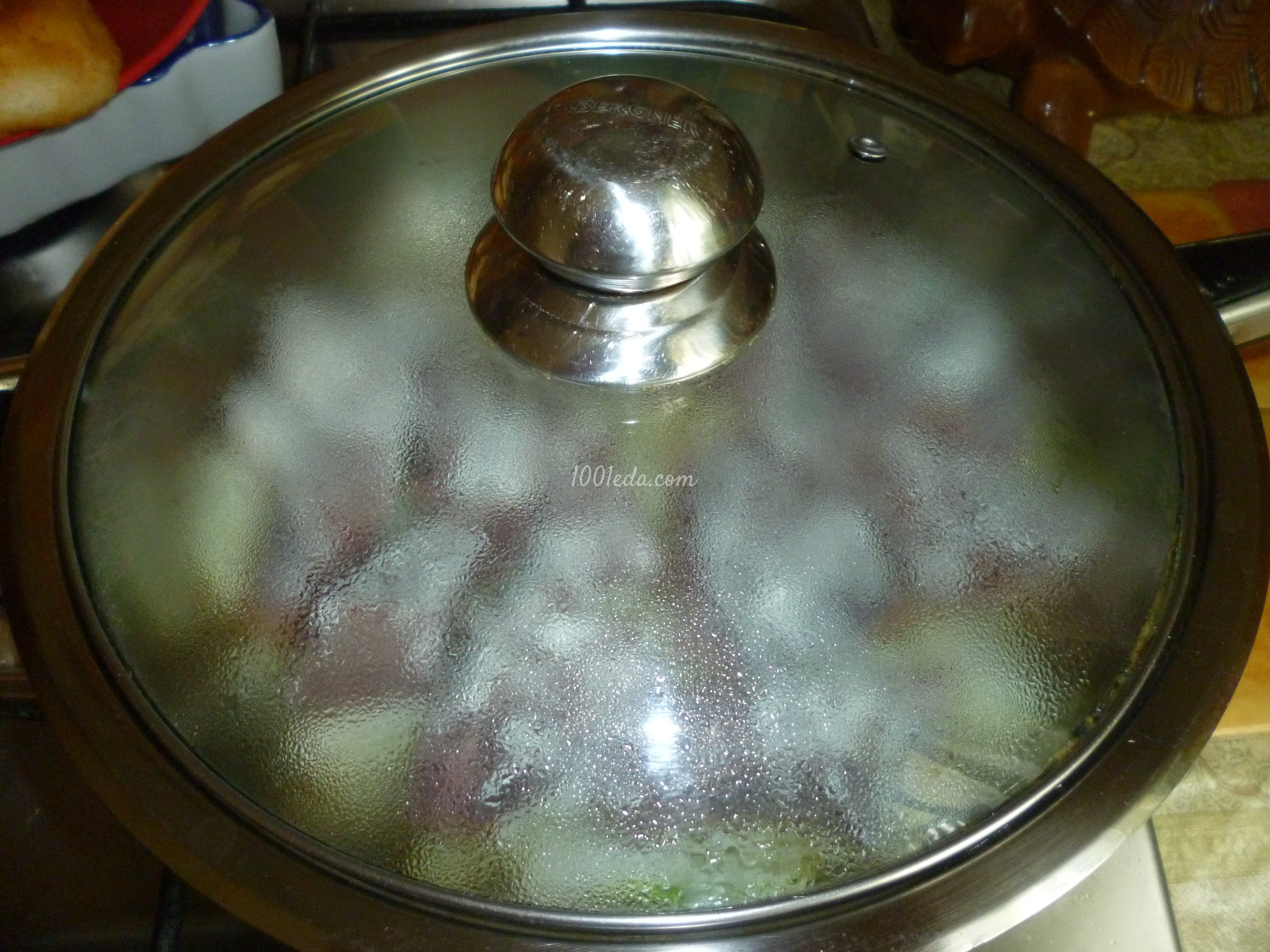 Жареная свиная печень с луком: рецепт с пошаговым фото - Шаг №5