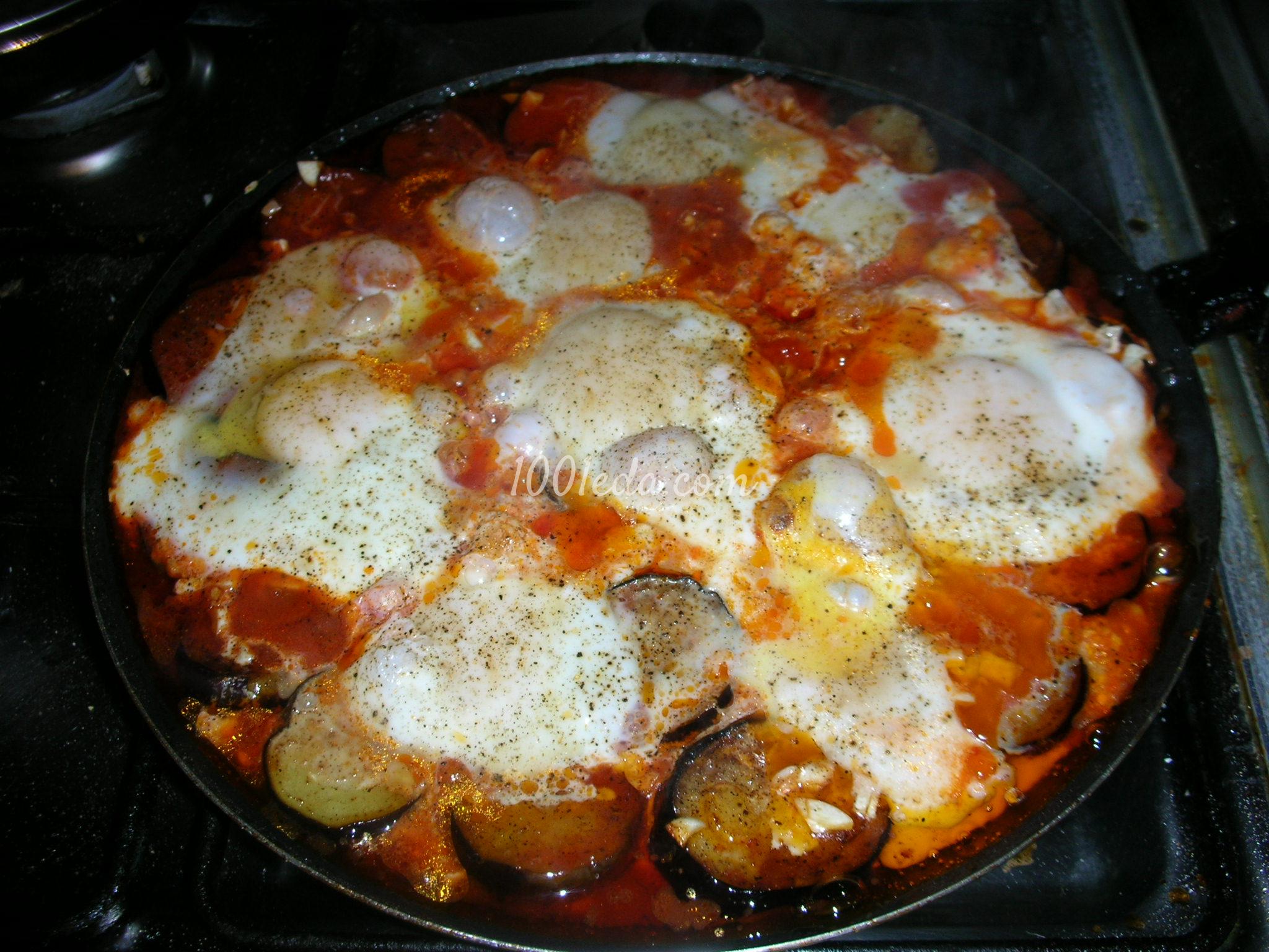 Жареные баклажаны с томатным соком и яйцом: рецепт с пошаговым фото - Шаг №5