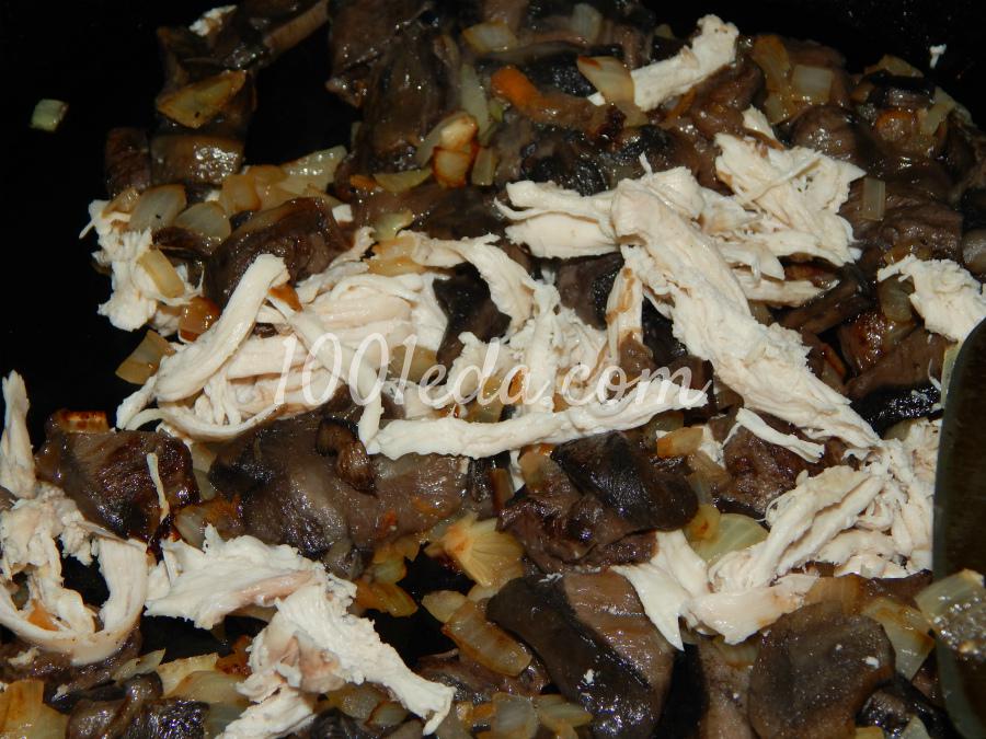 Жюльен с грибами и курицей в горшочках: рецепт с пошаговым фото - Шаг №3