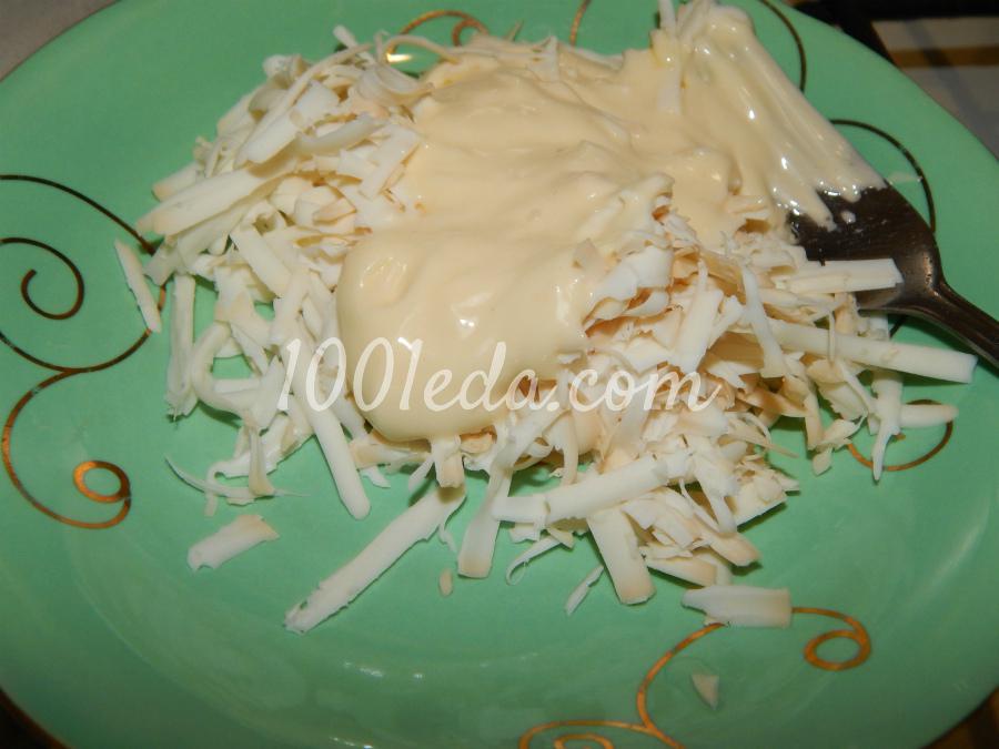 Запеченные бутербродики из баклажана с овощной зажаркой и сыром: рецепт с пошаговым фото - Шаг №6