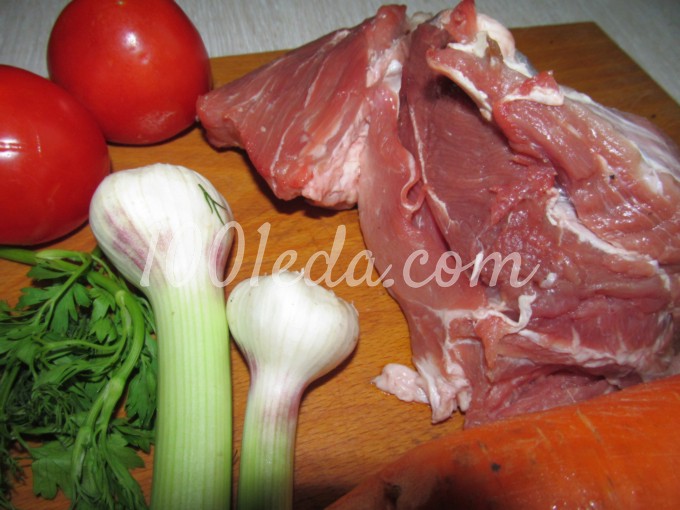 Свиная нарезка, запеченная с овощами: рецепт с пошаговым фото - Шаг №1