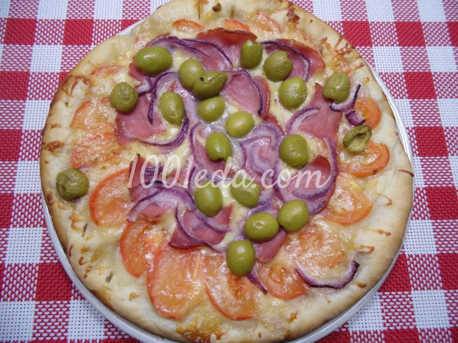 Пицца с балыком и оливками на дрожжевом тесте