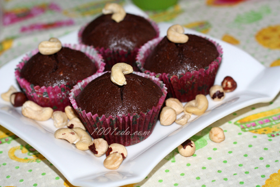 Маффины Минибрауни с орехами и вяленой вишней: рецепт с пошаговым фото