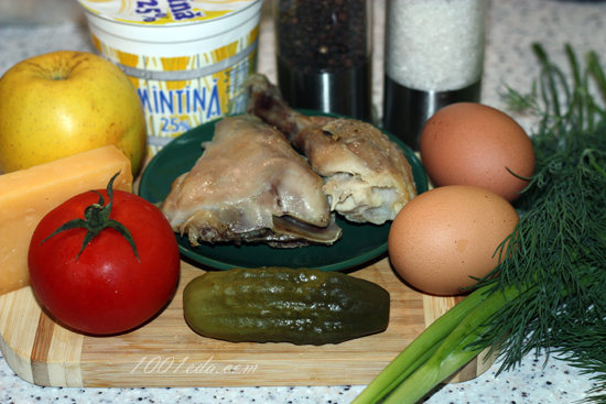 Куриный салат с яблоком, помидором и яицом: рецепт с пошаговым фото