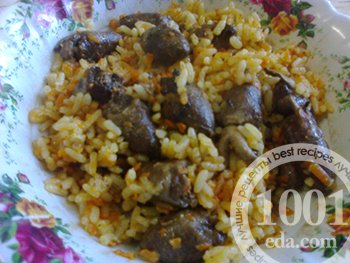 Рис с куриными сердечками в мультиварке