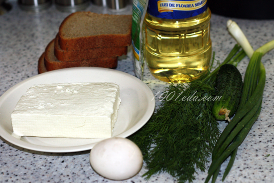 Закусочка из соленной брынзы на тостах: рецепт с пошаговым фото