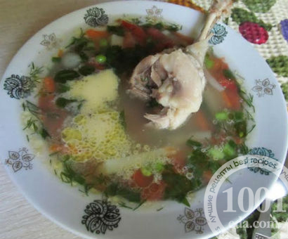 Суп с уткой ,зеленым горошком и овощами