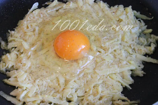 Яйцо в картофельной шубке