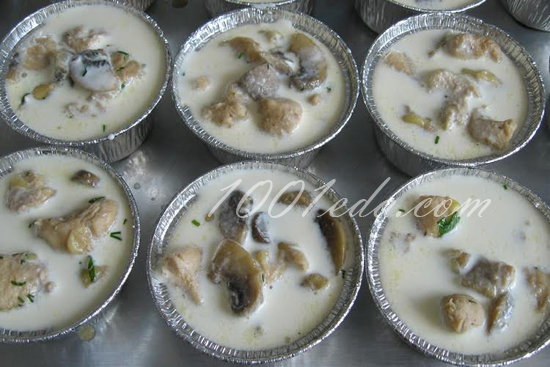 Жюльен с курицей и грибами по-домашнему: рецепт с пошаговым фото